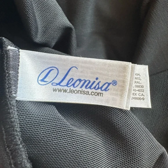 NWT Leonisa Women’s PowerSlim Secret Sculpting 2-Way Tank in black, size Medium. - Picture 11 of 14